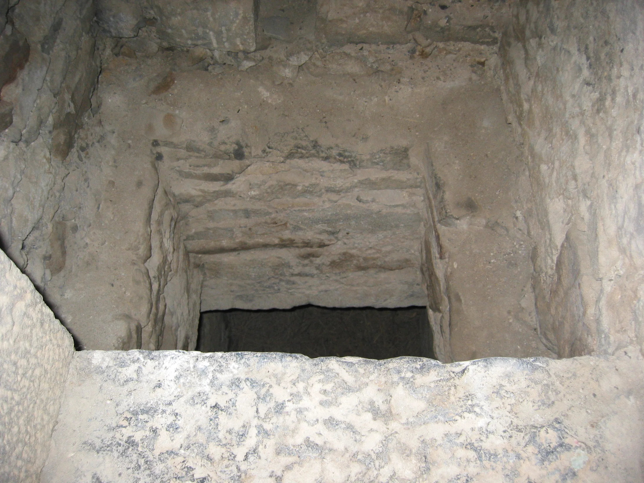 Opening of the oubliette